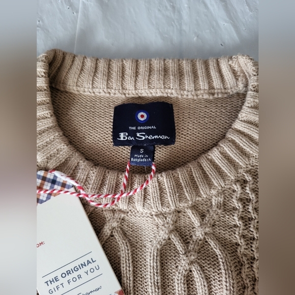 NEW Ben Sherman Men Tan Crewneck Cable-Knit Sweater, Size Small - Picture 4 of 5